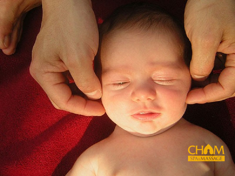 Massage mặt cho bé có lợi ích gì Cham Spa & Massage