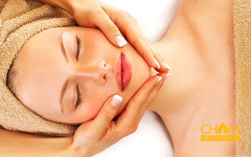 Unlock Your Inner Beauty: The Wonders of Facial Massage Tac-dung-massage-mat-Cham-Spa-Massage