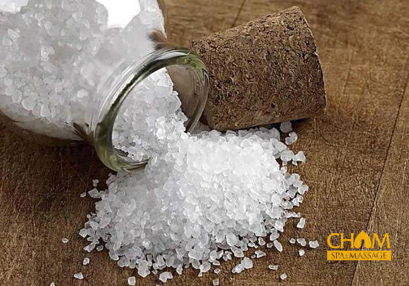 Trị thâm nách sau sinh bằng phèn chua Cham Spa & Massage