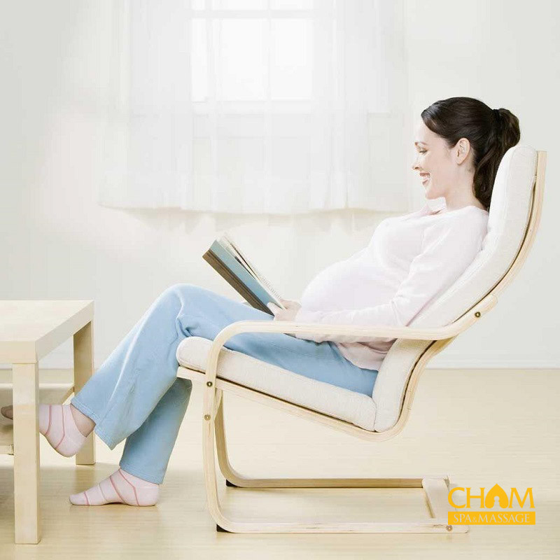 Do ngồi quá nhiều khiến cho vùng da ở mông bị thâm Cham Spa & Massage