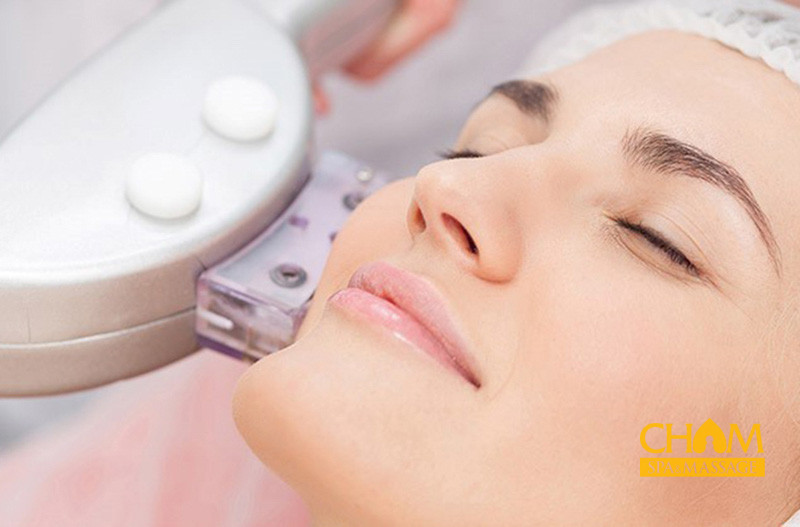 Triệt lông mép bằng công nghệ Laser hiệu quả tức thì tại Cham Spa & Massage