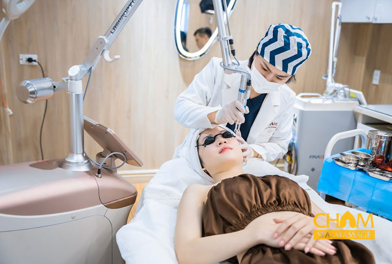 Dịch vụ spa được trang bị đầy đủ thiết bị máy móc hiện đại