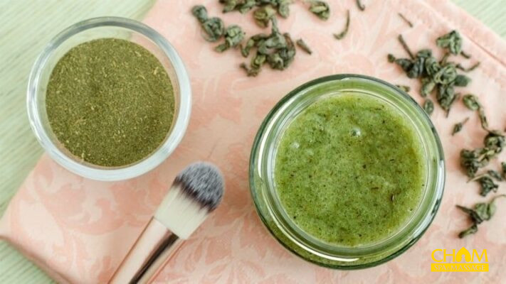 Trị mụn ẩn bằng bột trà xanh
