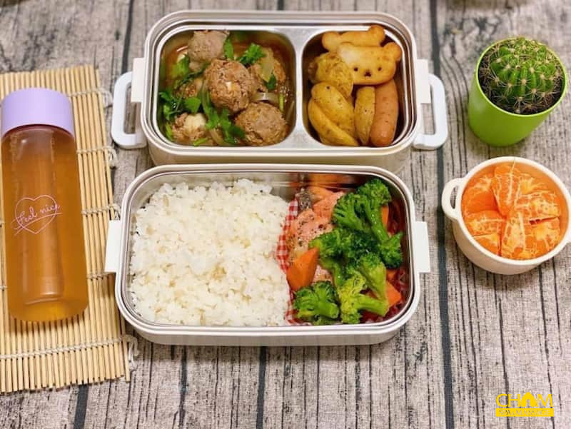 cơm trưa văn phòng tại Đà Nẵng