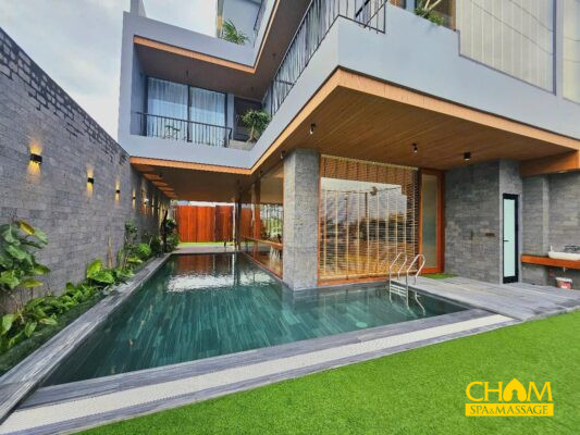 villa ven sông Hòa Xuân